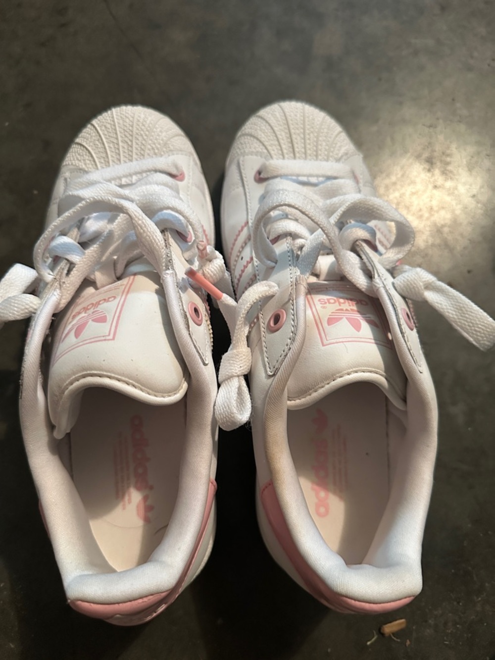 Adidas LIKE NEW White & Pink Shell-Toe Sneakers